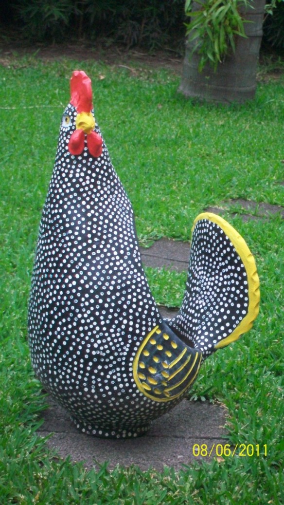 Nicaraguan pottery chicken